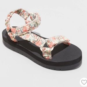 Floris Floral Platform Sandals